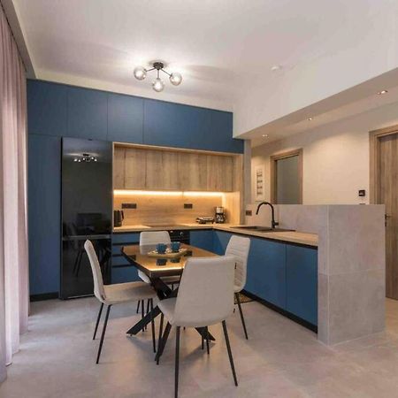 شقة Blue Pearl At Glufada Sea Side أثينا المظهر الخارجي الصورة