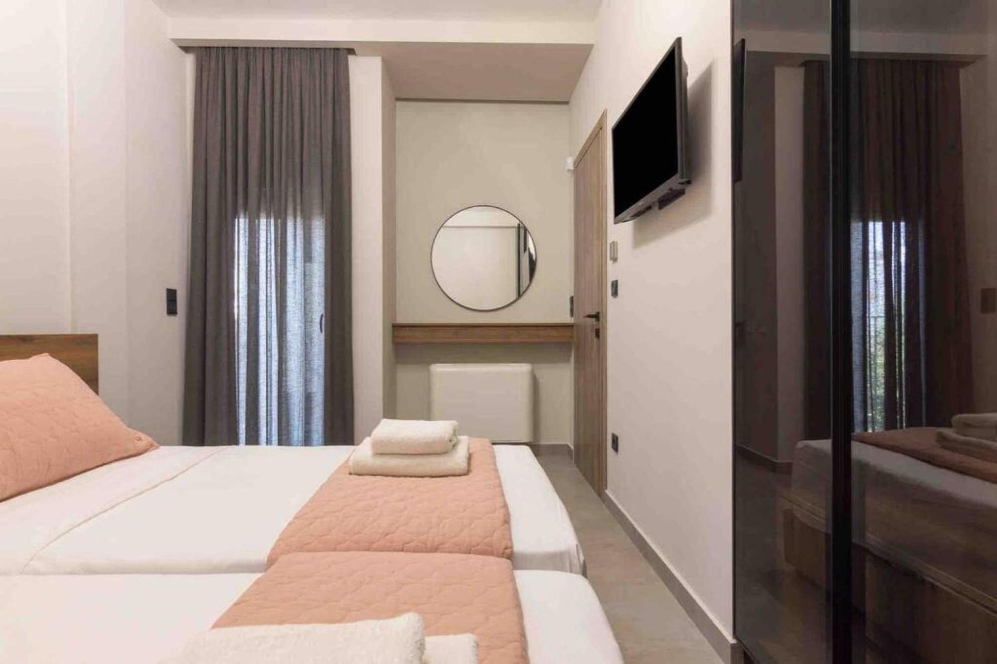 شقة Blue Pearl At Glufada Sea Side أثينا المظهر الخارجي الصورة