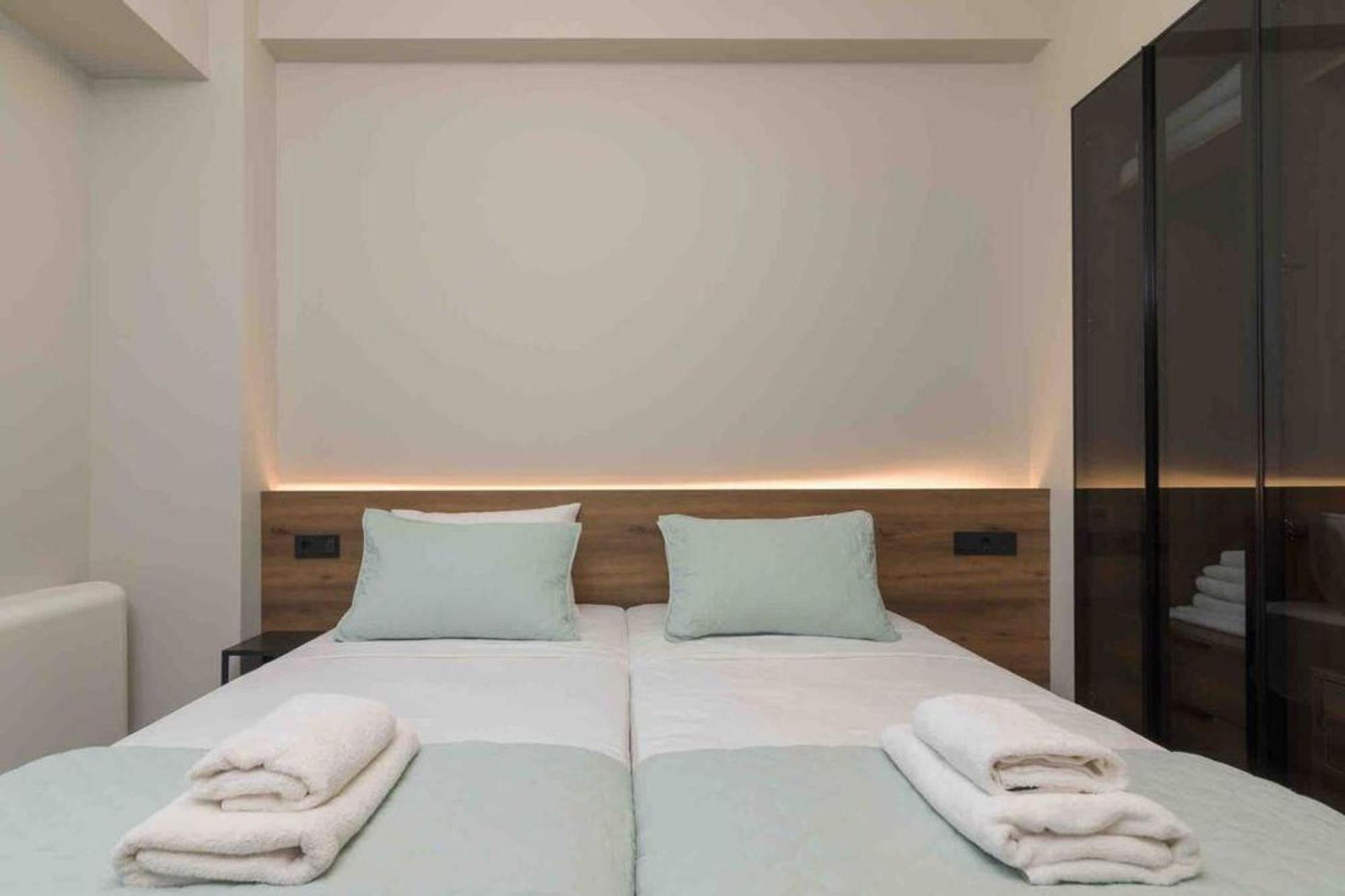 شقة Blue Pearl At Glufada Sea Side أثينا المظهر الخارجي الصورة